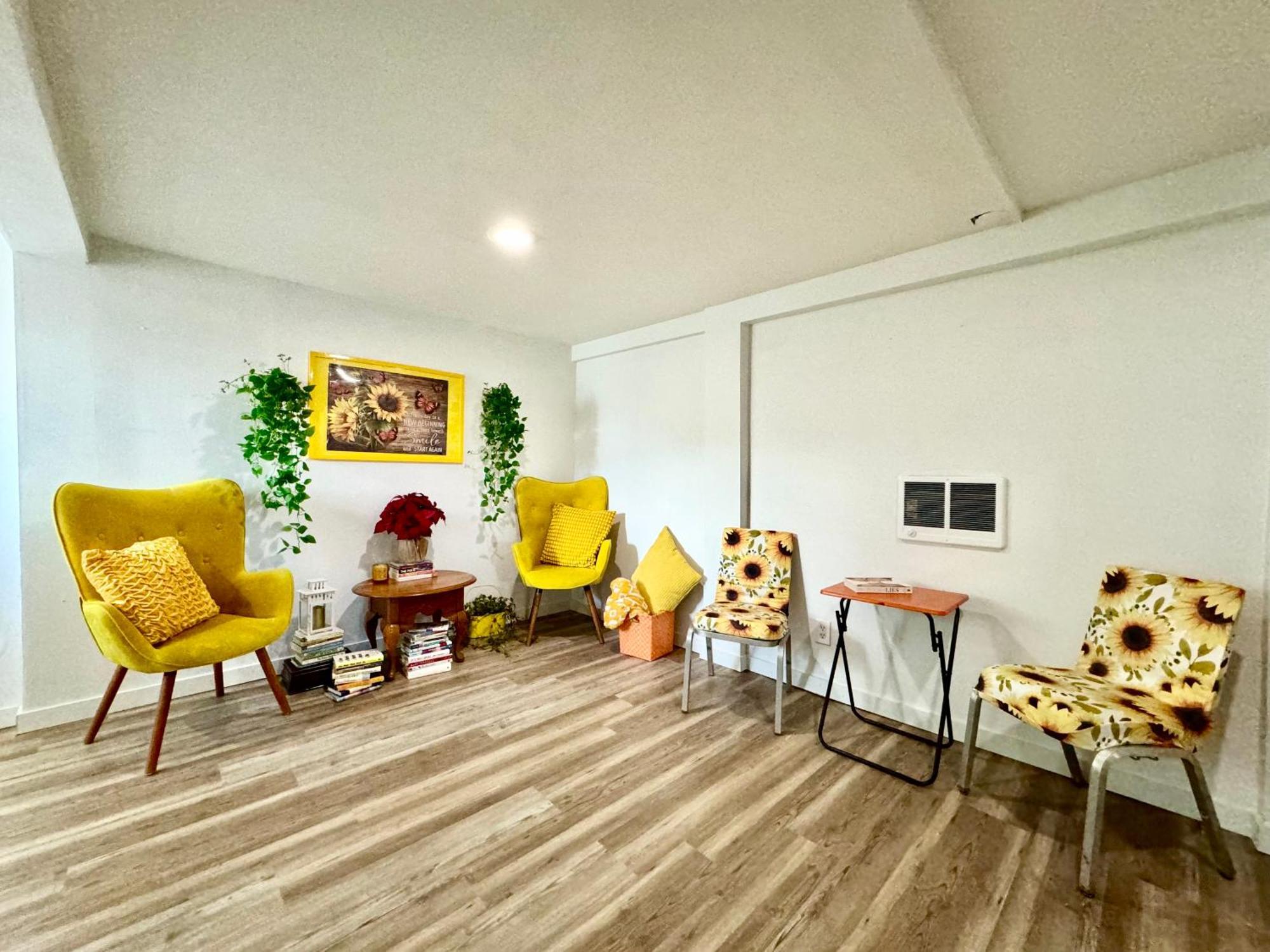 Private Room Tiny With Shared Bathroom Near Seatac Airport And Downtown Seattle Ngoại thất bức ảnh